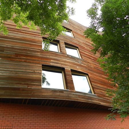 Hostel De Zandpoort Mechelen Bagian luar foto